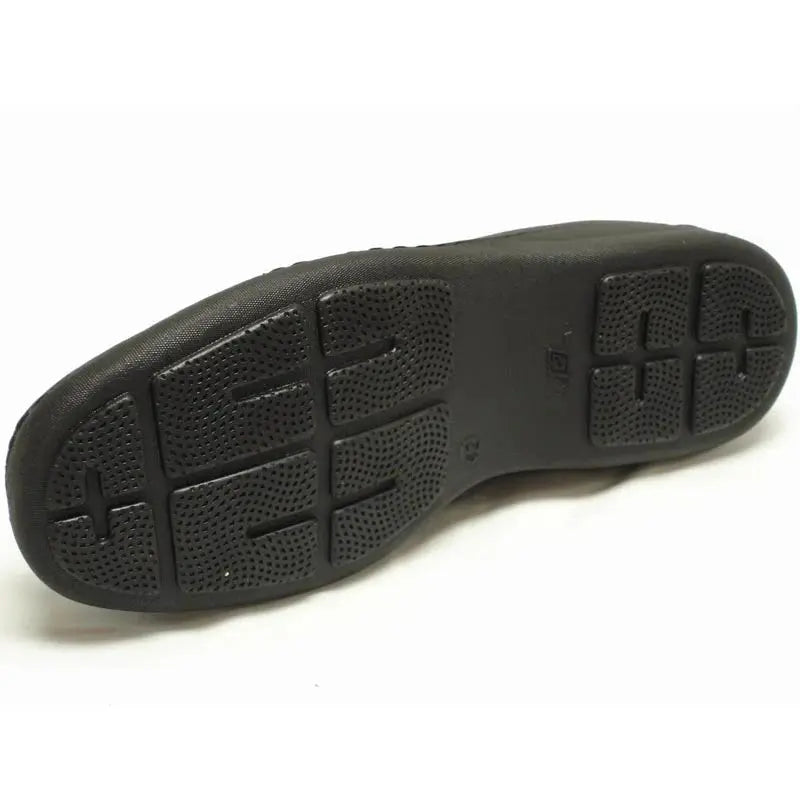 Pinoso's P-5202 Black Slip on Loafers