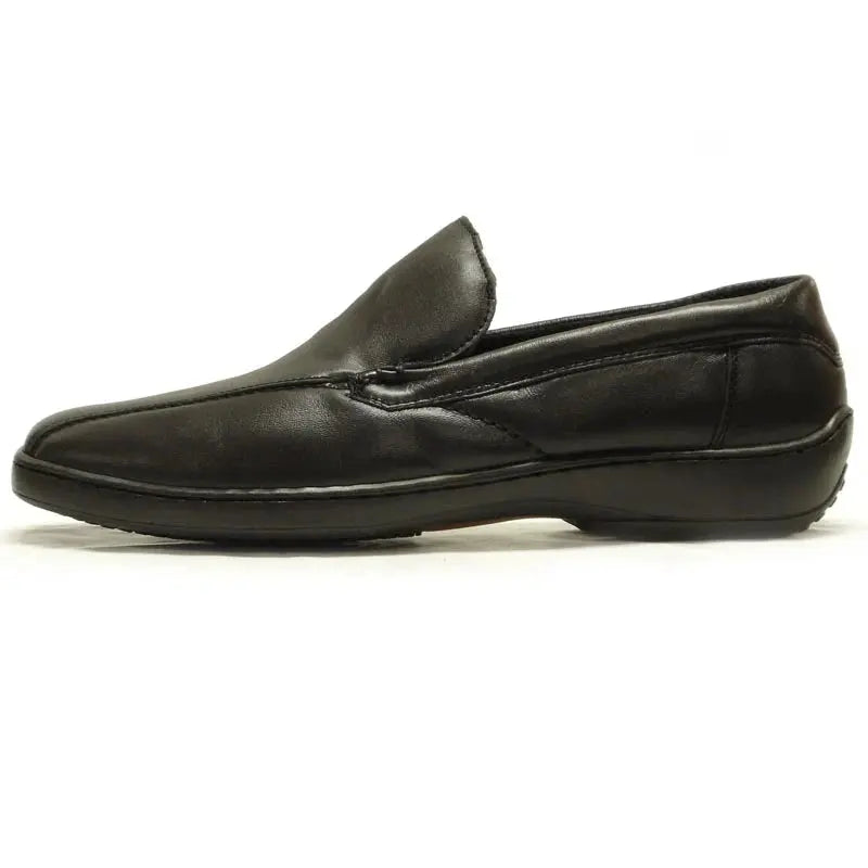 Pinoso's P-5591 Black Leather Slip on Loafers