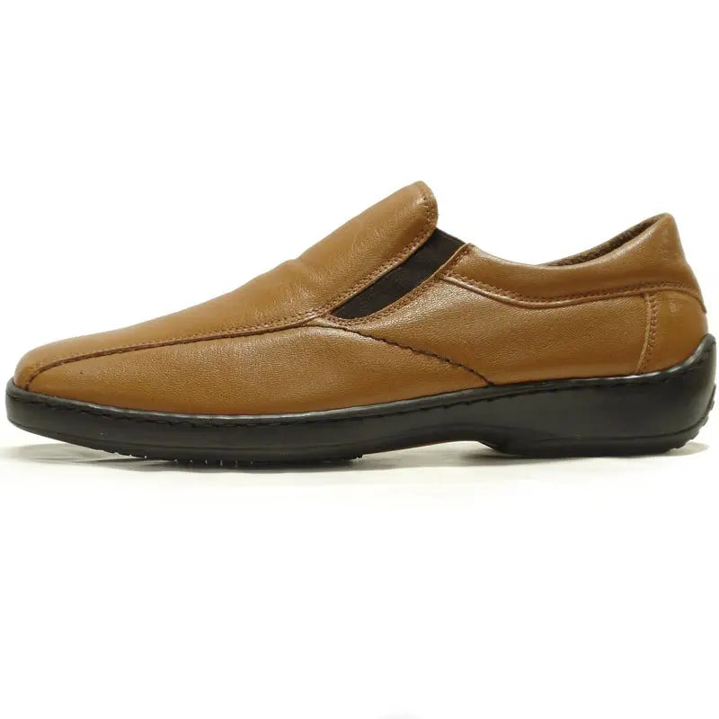 Pinoso's P-5594 Jacobo Tan Leather Slip on Loafers