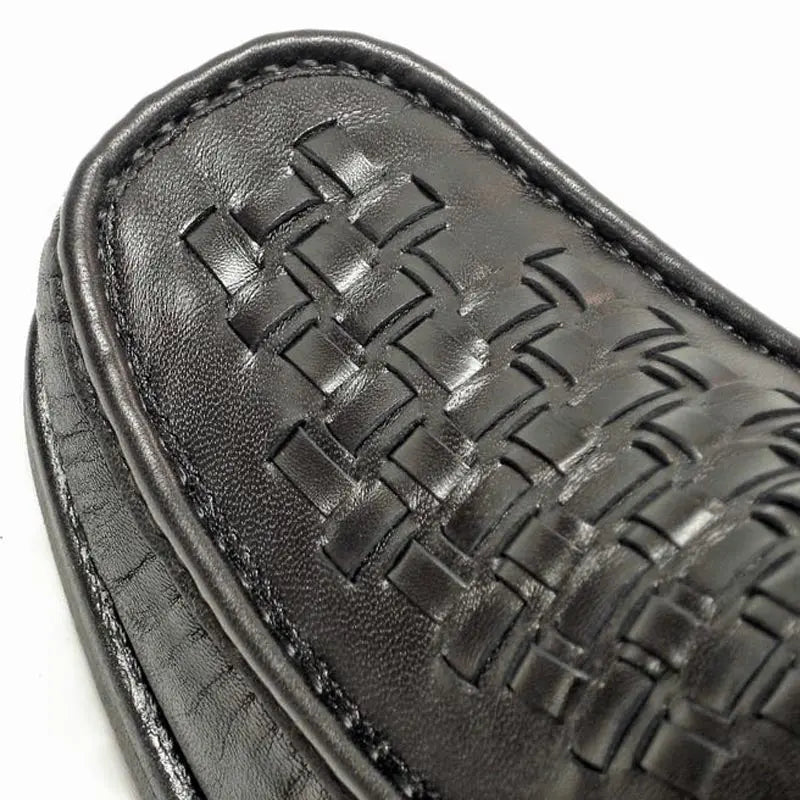 Pinoso's P-5614-P41 Black Leather Slip on Loafers