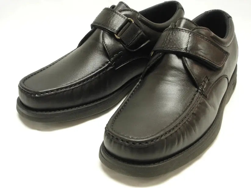 Pinoso's P-5660-668 Black Monk Strap Shoes
