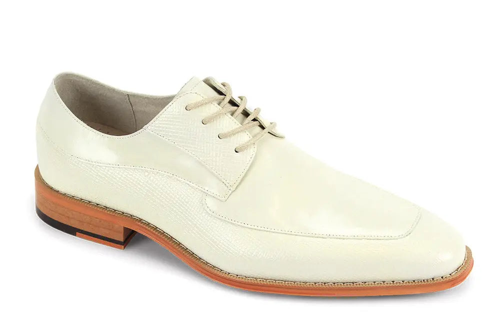 Giovanni Asher Cream Genuine Leather Oxfords
