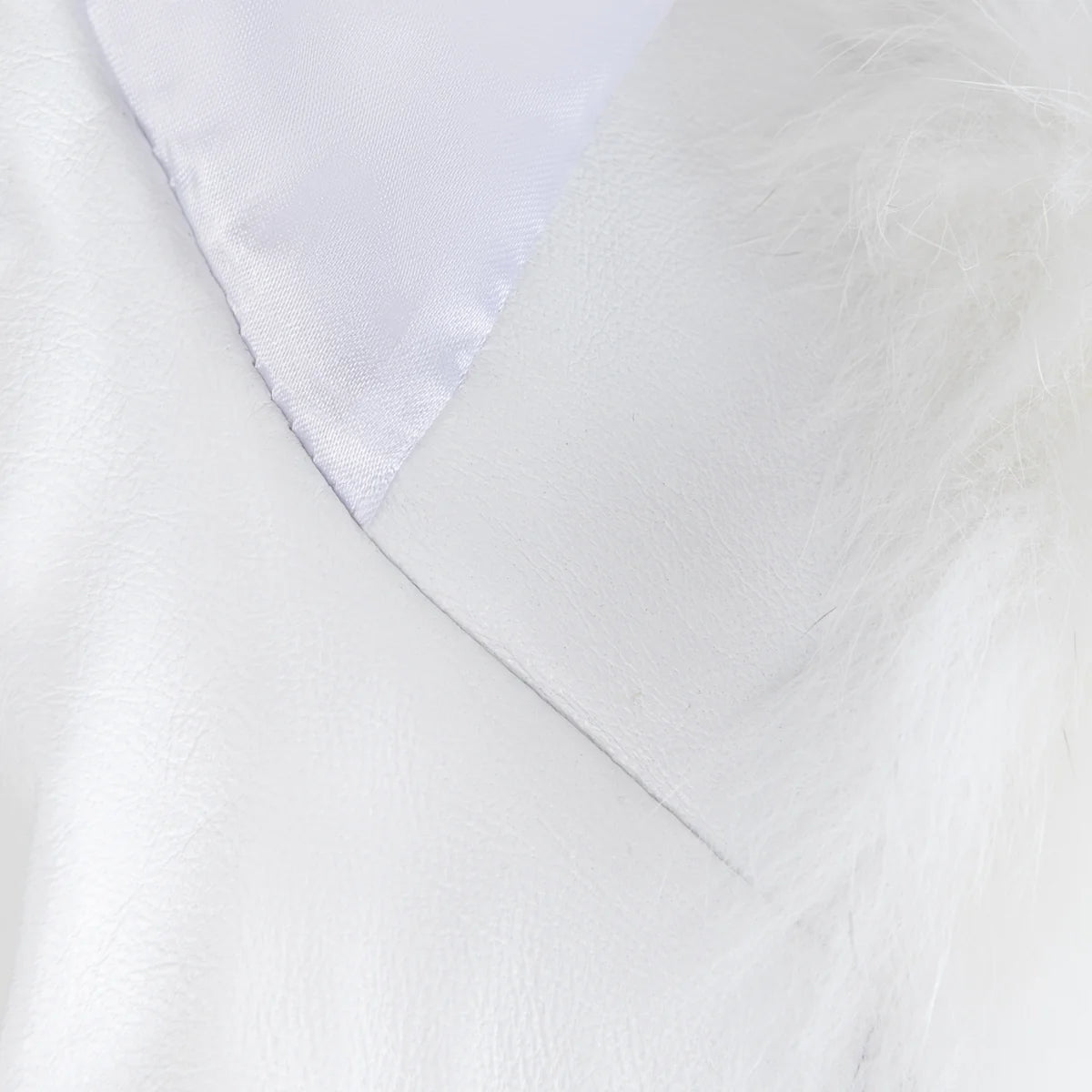 Jakewood 1098 Ladies White Genuine Leather Fox Fur Cropped Jacket