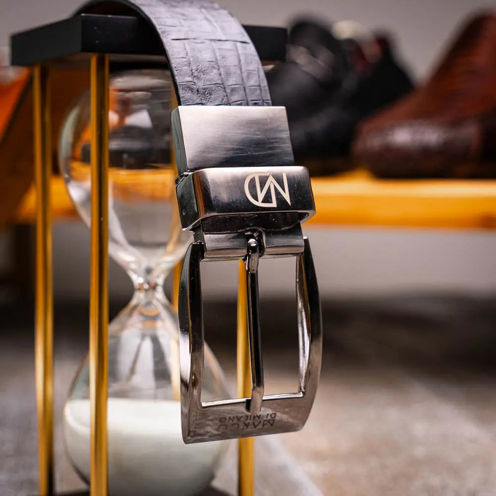Marco Di Milano Caribe Newspaper/Black Genuine Caiman Crocodile Belt